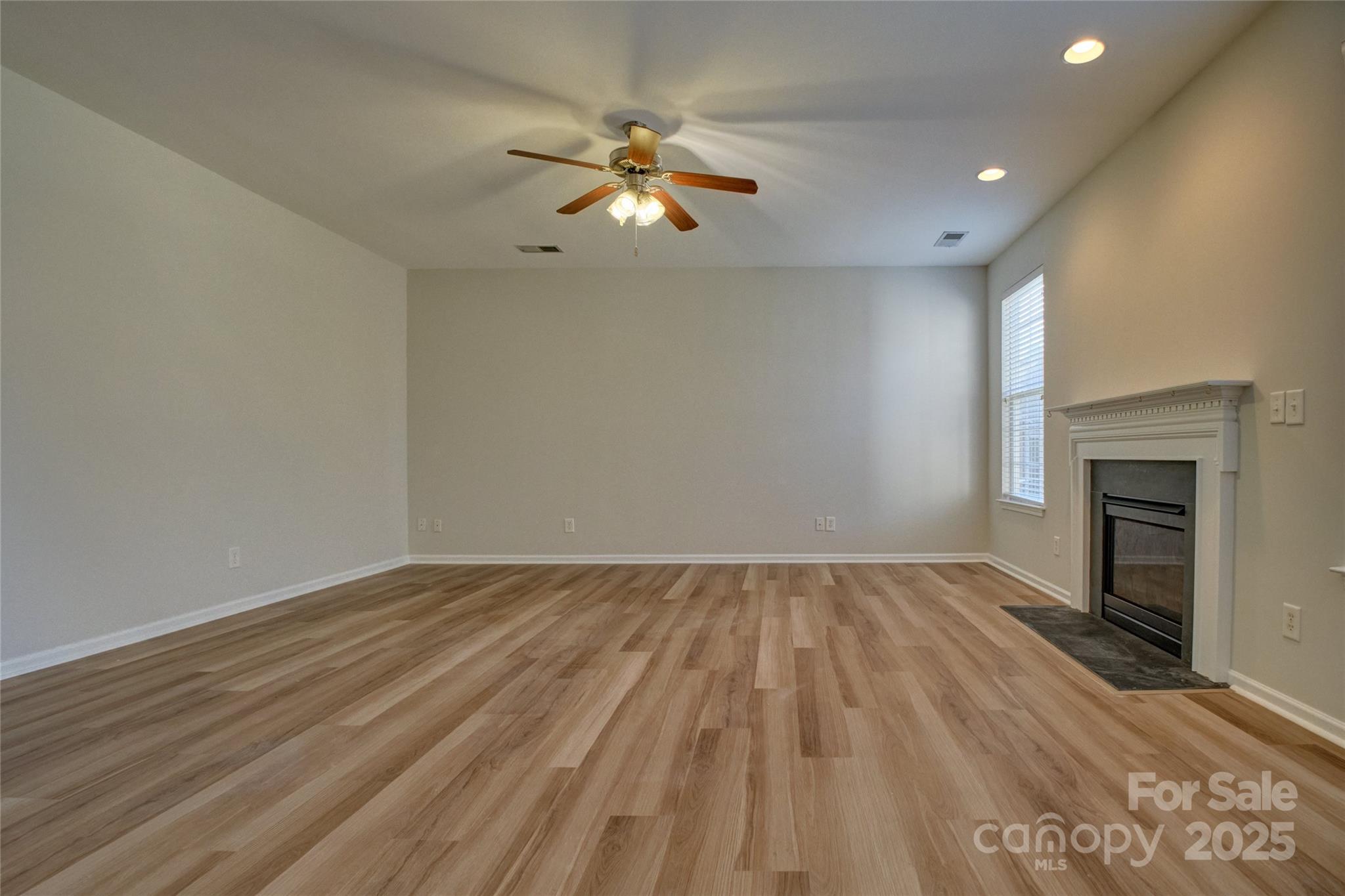 Autumn Cove At Lake Wylie - Residential