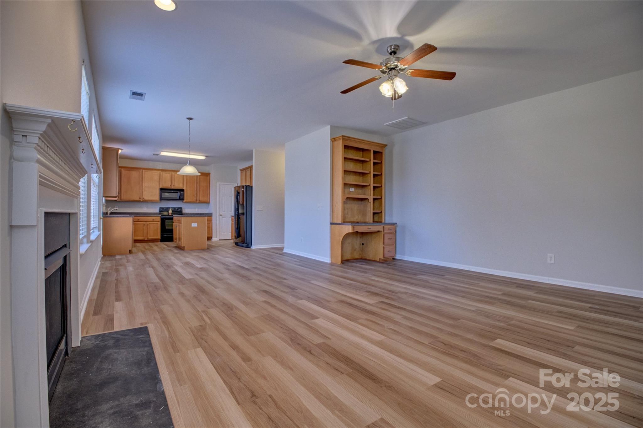 Autumn Cove At Lake Wylie - Residential