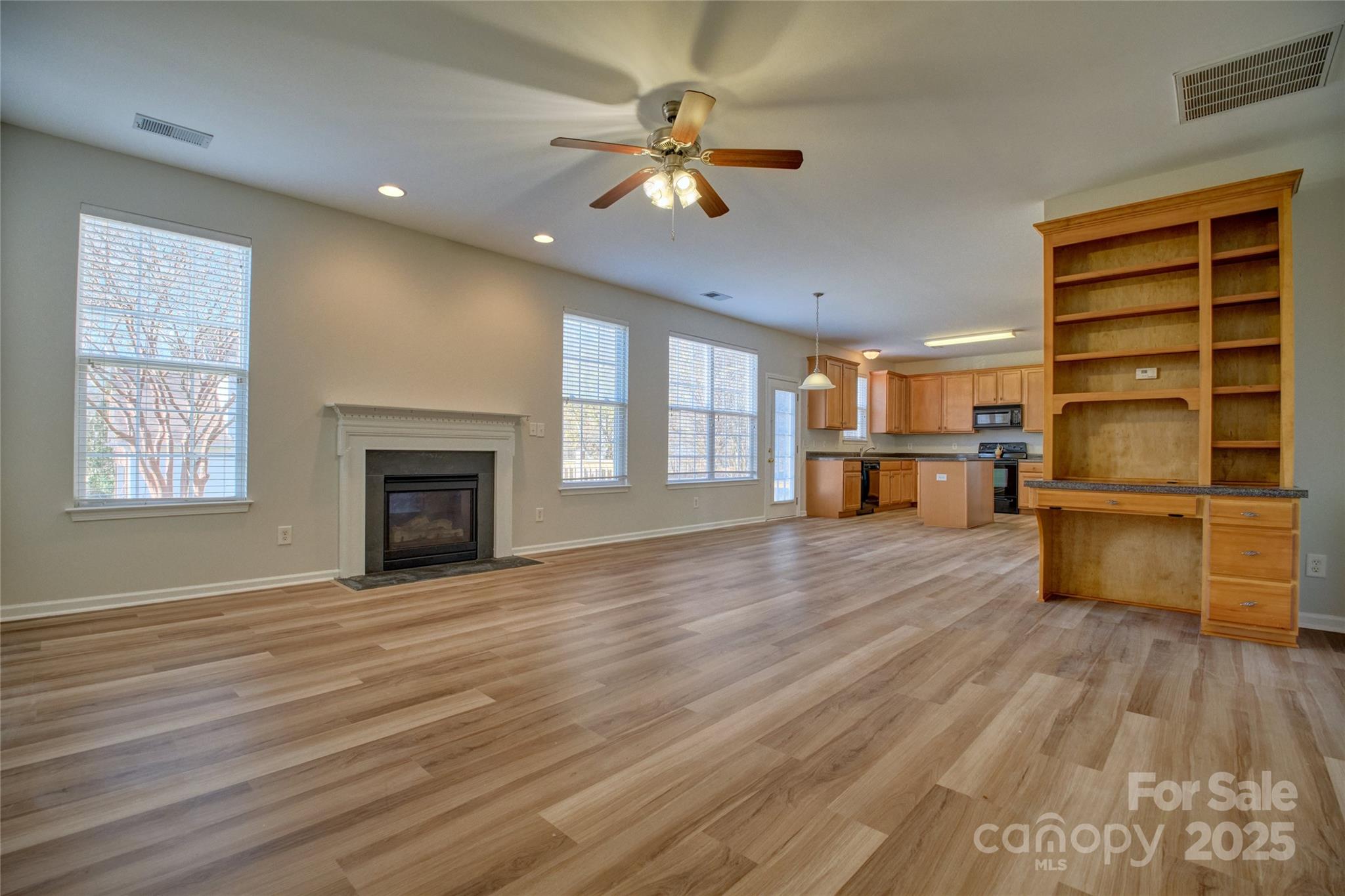 Autumn Cove At Lake Wylie - Residential