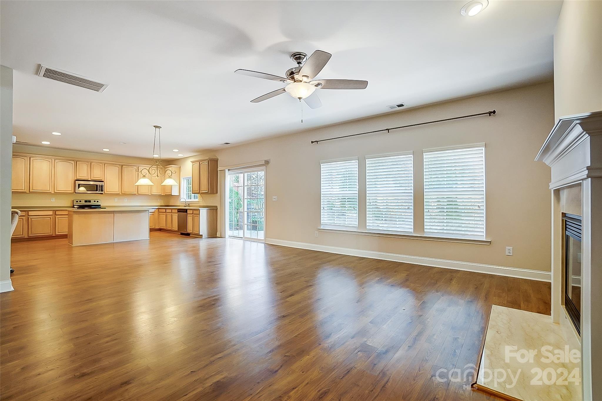 English Trails - Residential