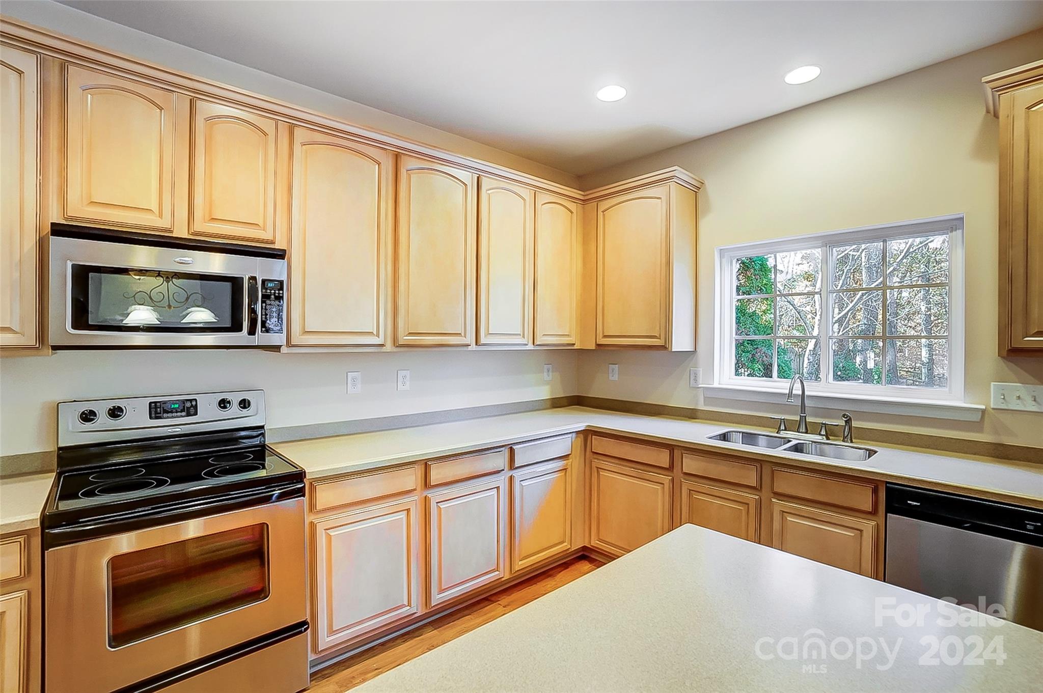 English Trails - Residential