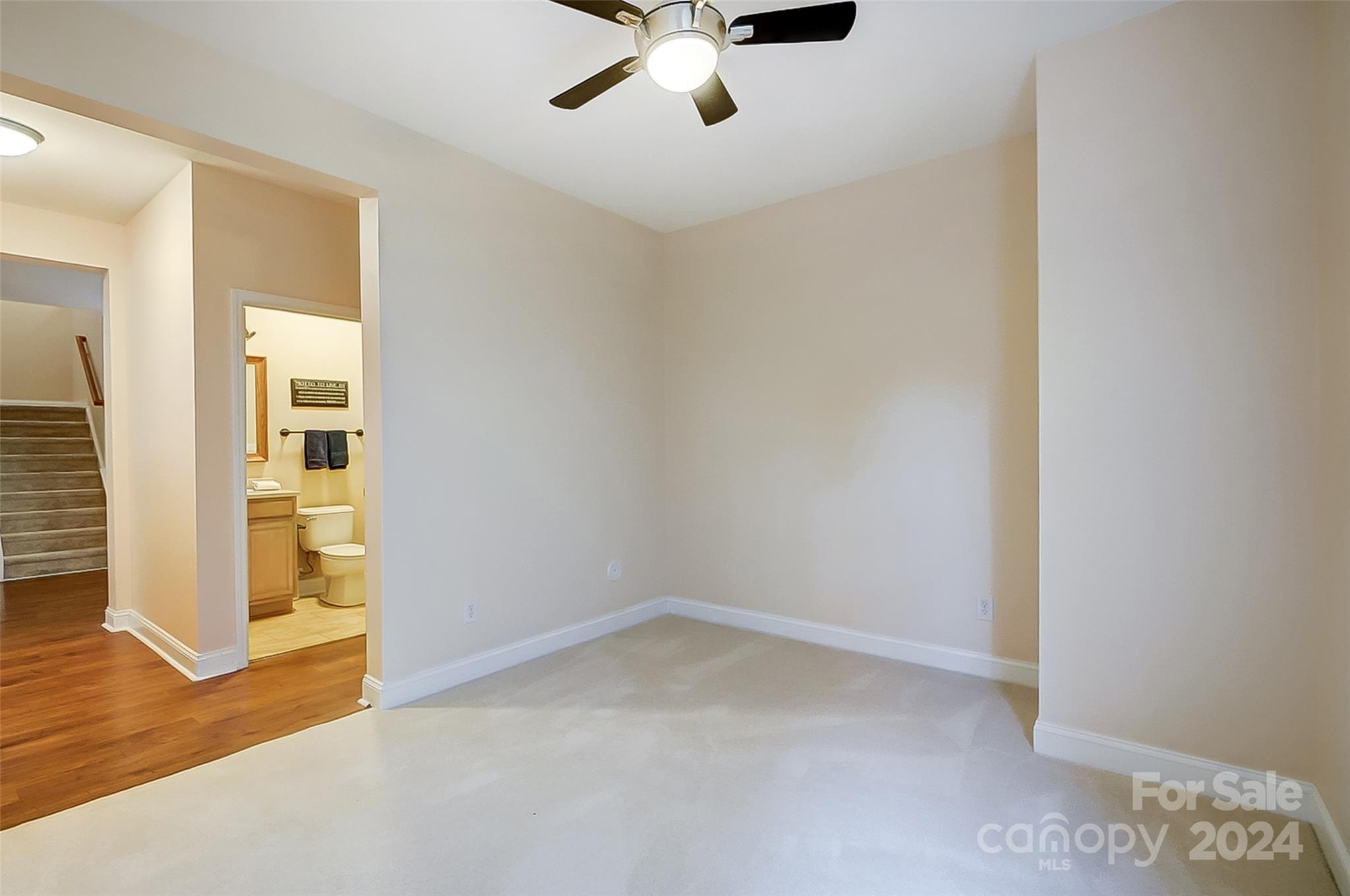 English Trails - Residential