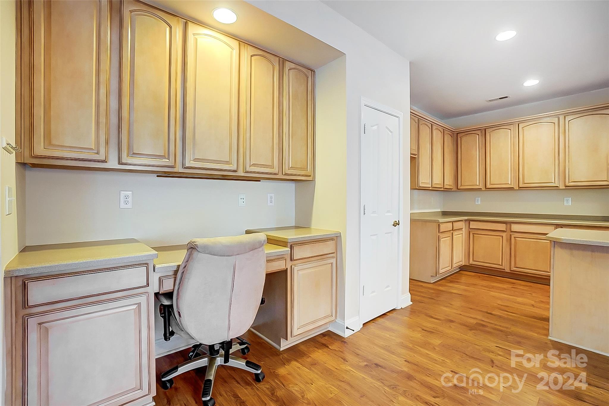 English Trails - Residential