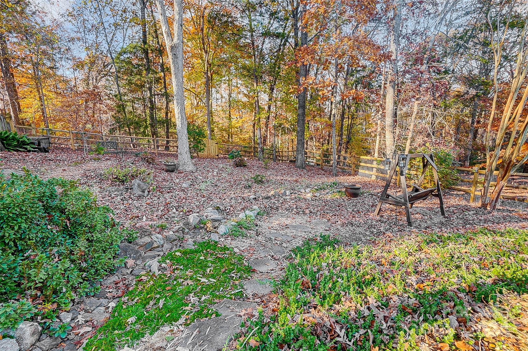 English Trails - Residential