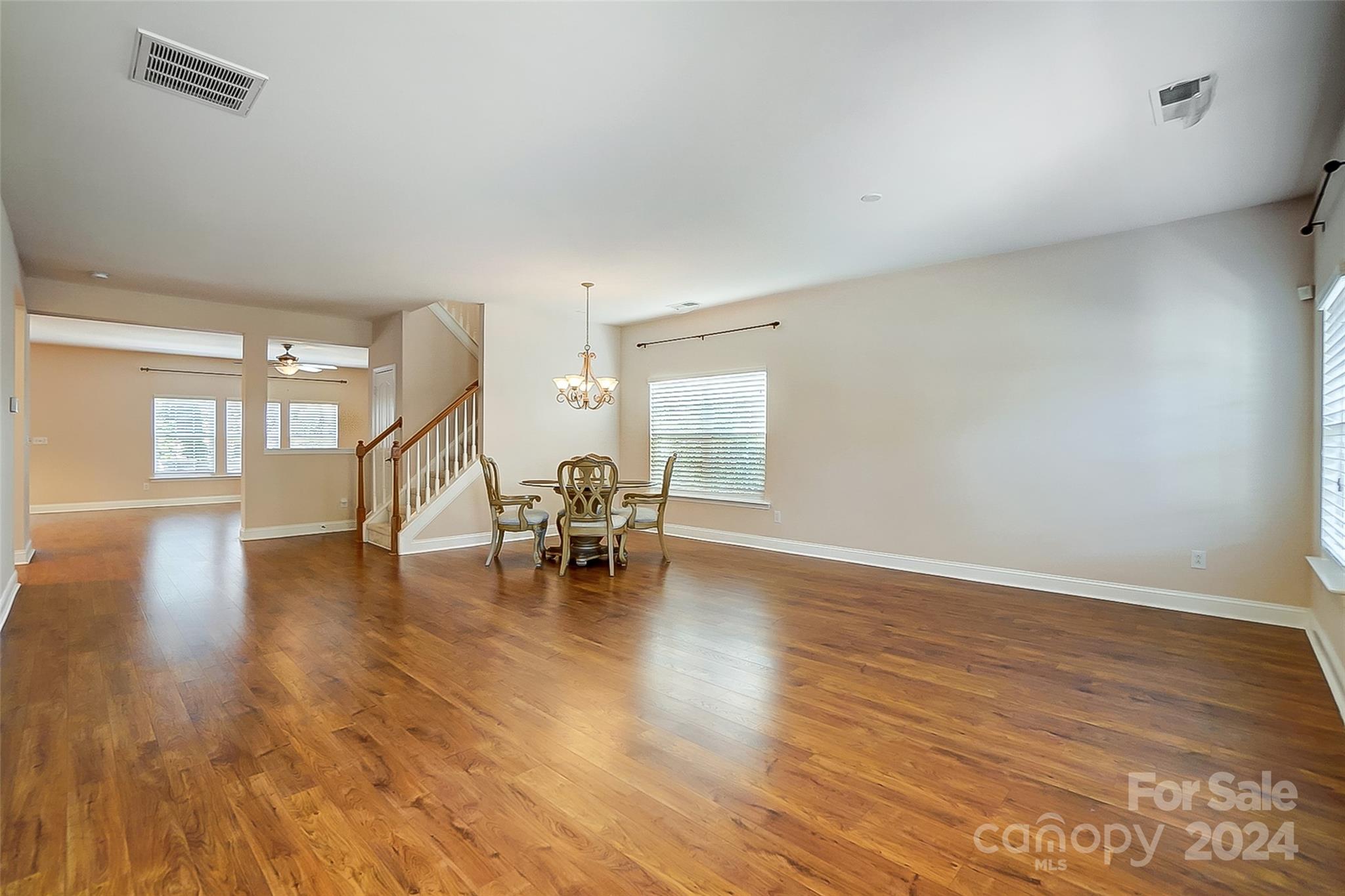 English Trails - Residential