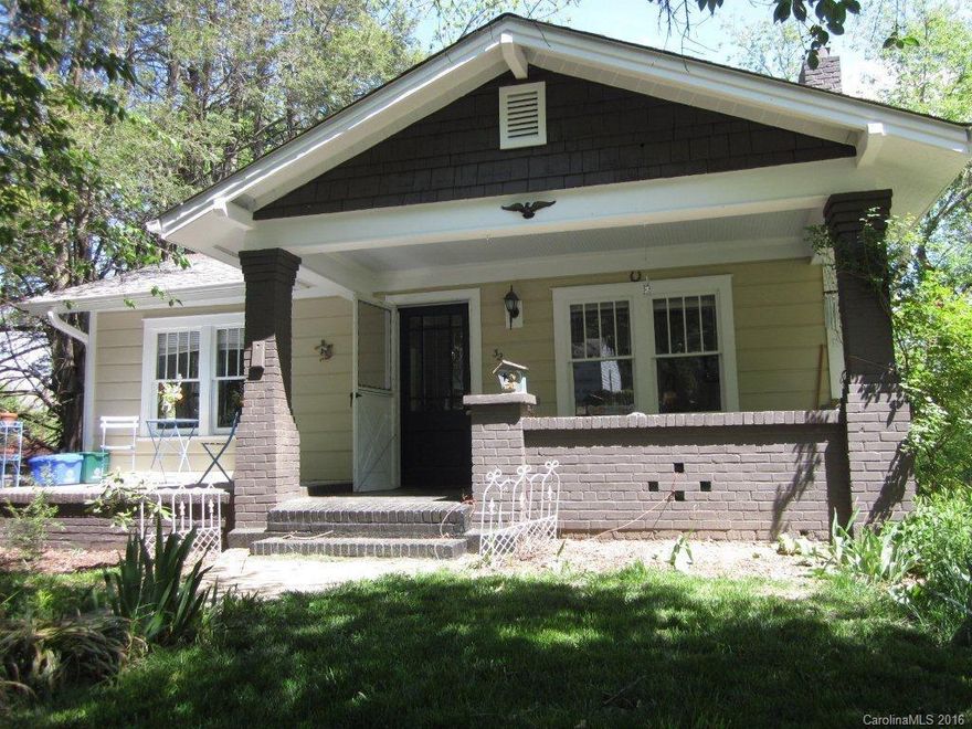 Duplex in Malvern Hills. 3br up and 2br down. Great rental property in desirable west Asheville. Additional 0.195 acre lot also available. ~28,000 gross revenue from rental in 2015.