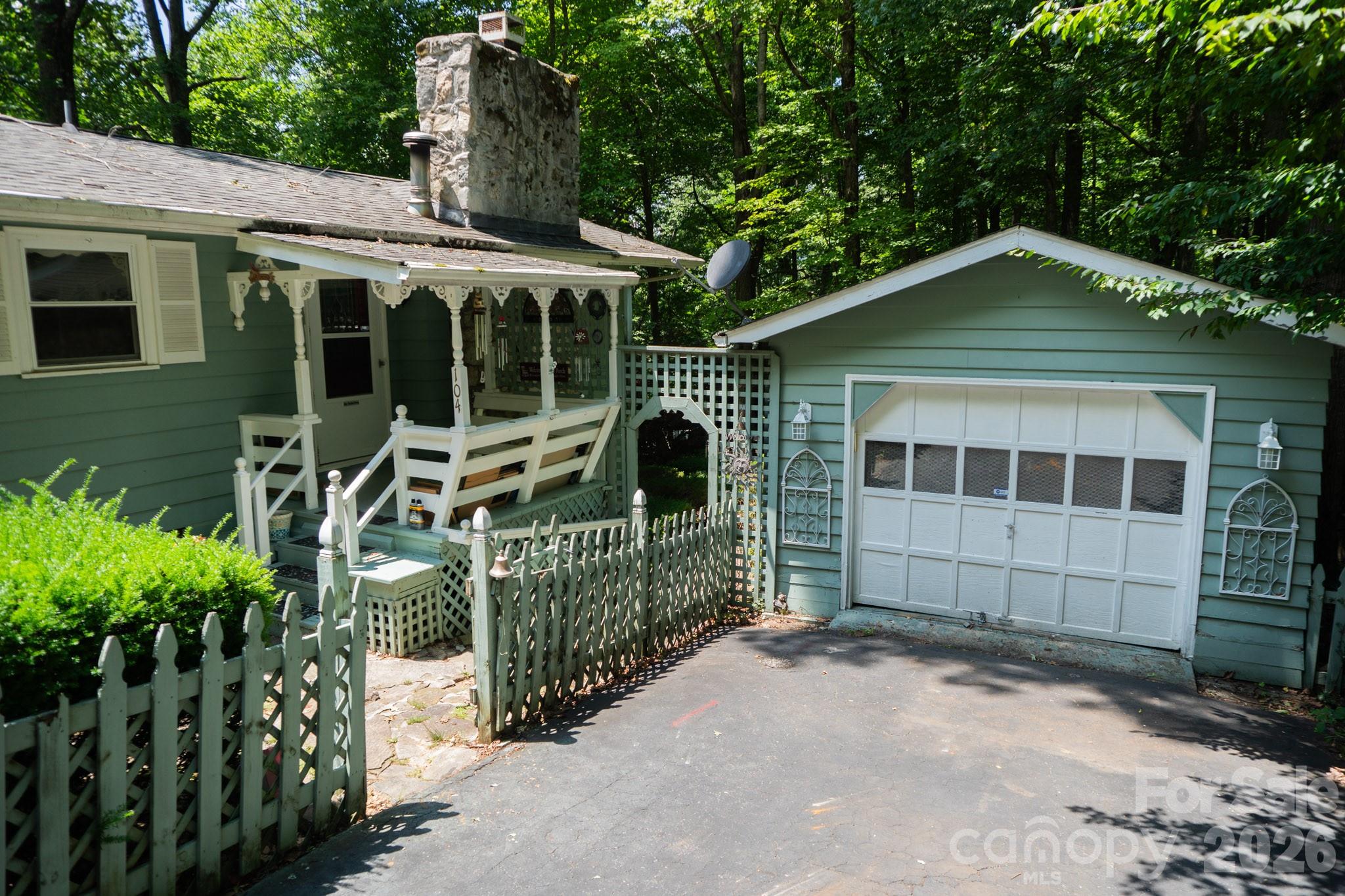 104 Ash Drive