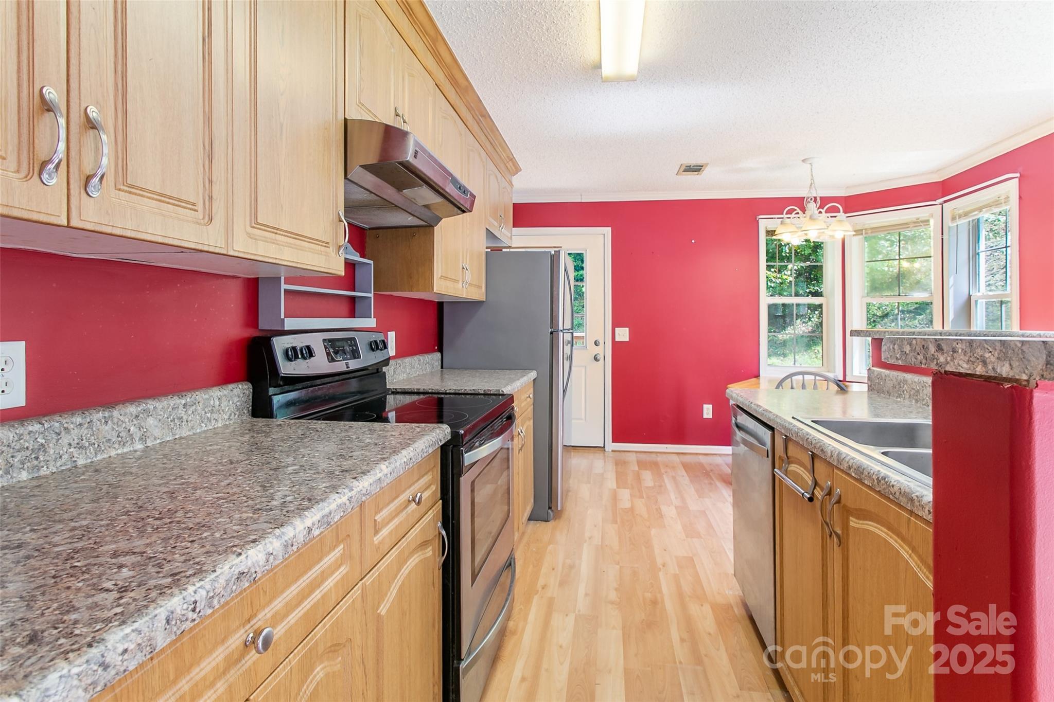 11 Grand Canyon Drive