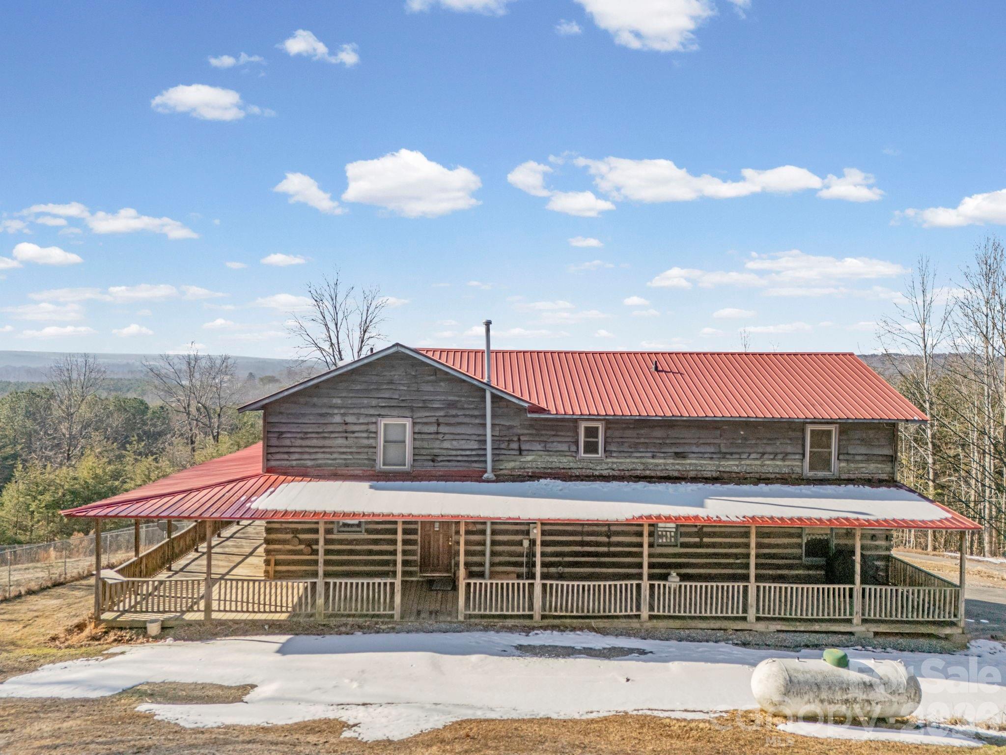 156 Carpenters Knob Drive