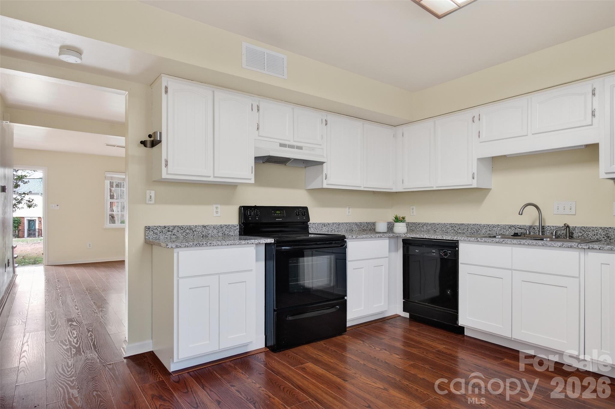 Lexington Commons - Residential