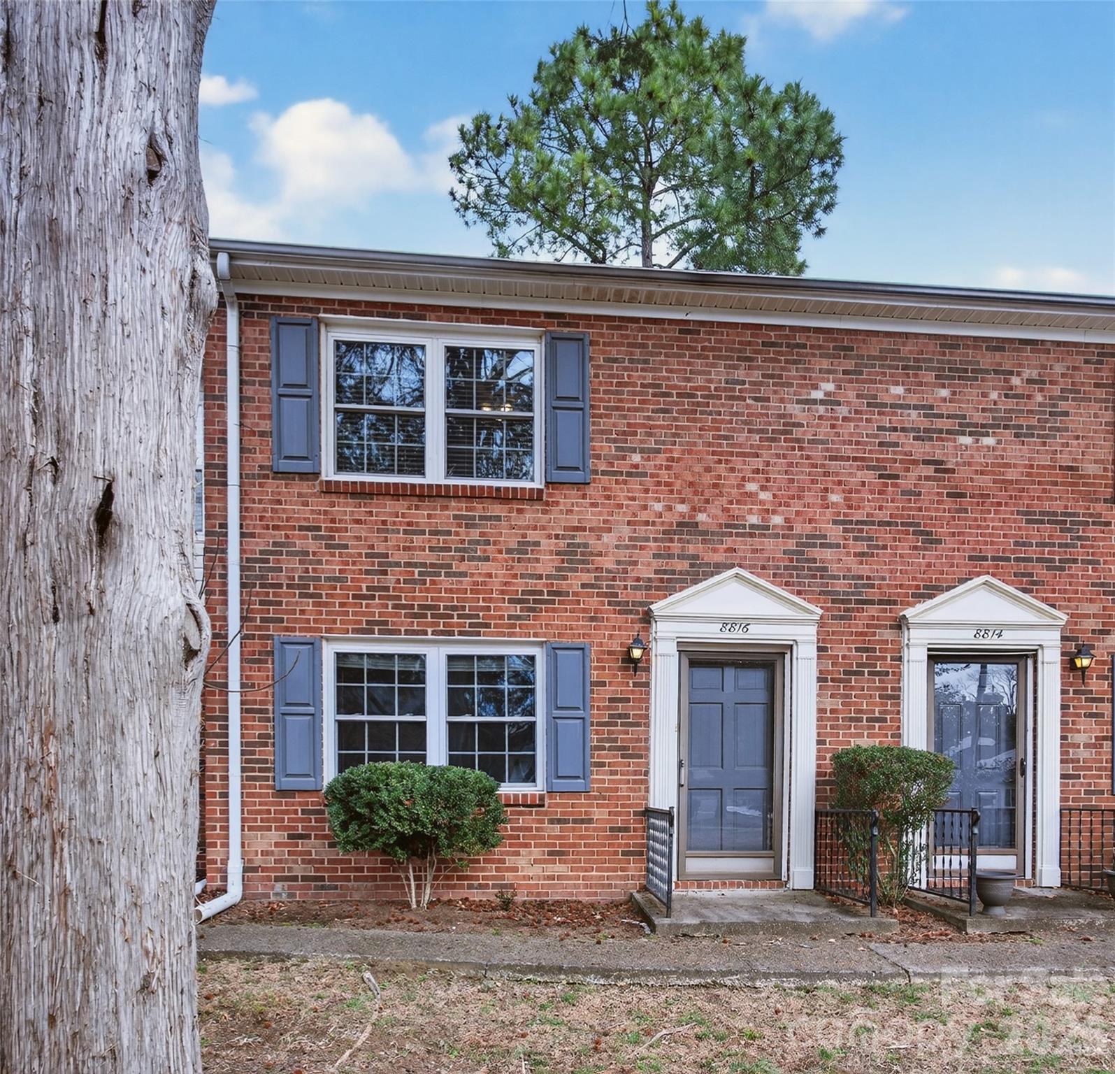 Lexington Commons - Residential