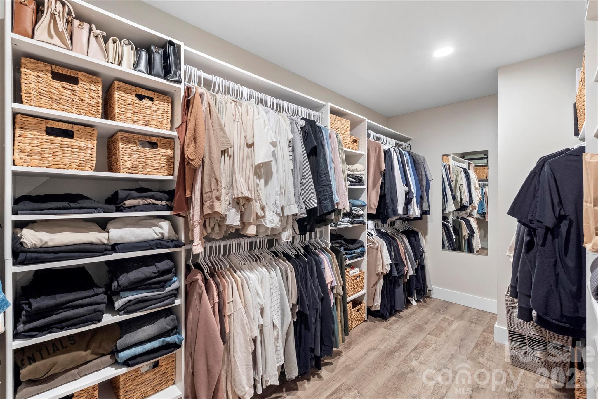 Wesley Oaks - Residential