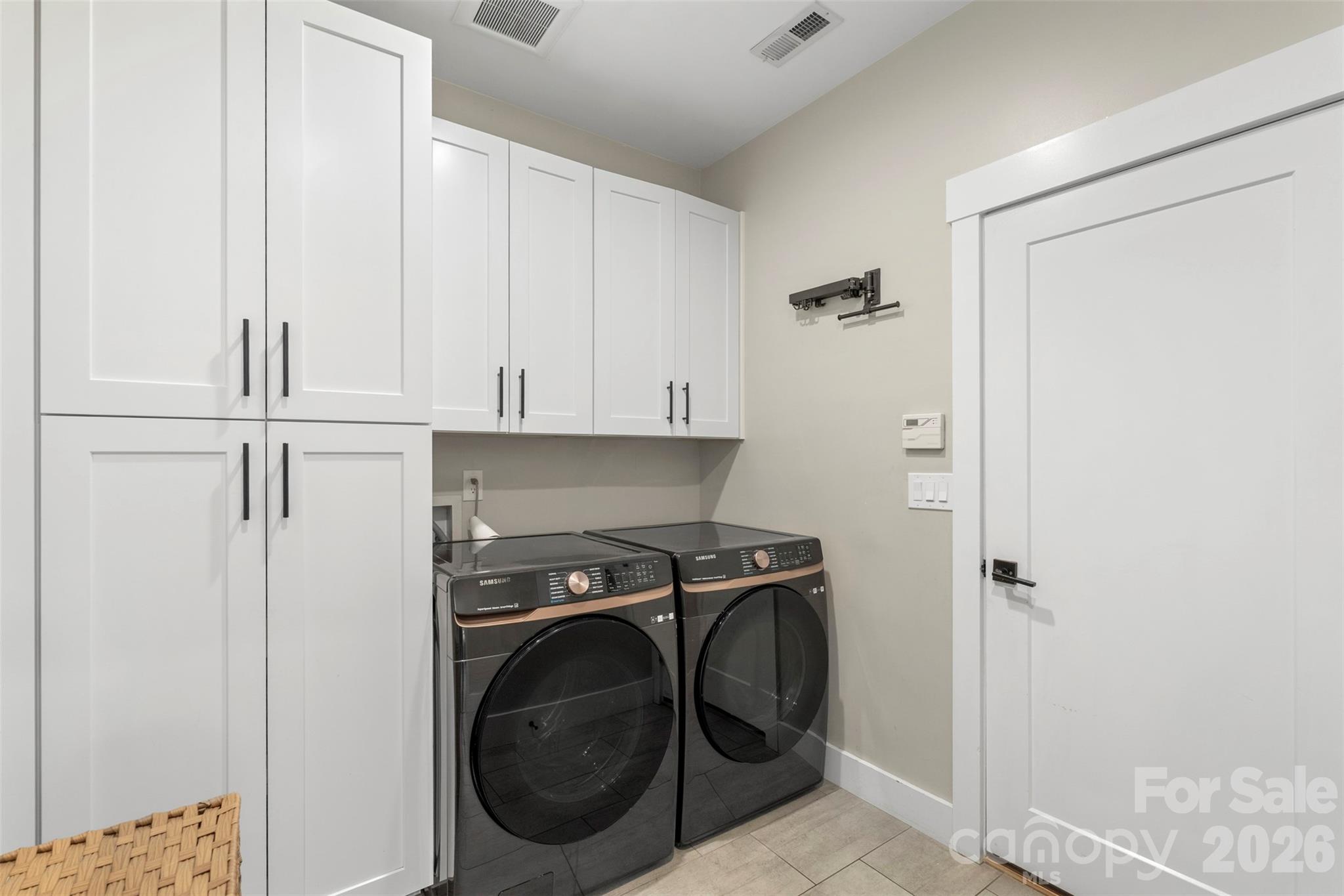 Wesley Oaks - Residential