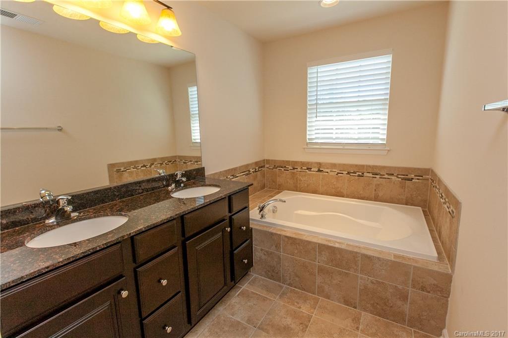 Mccarley - Residential Lease