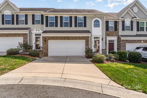 7238 Gallery Pointe Lane 7238 Charlotte NC 28269