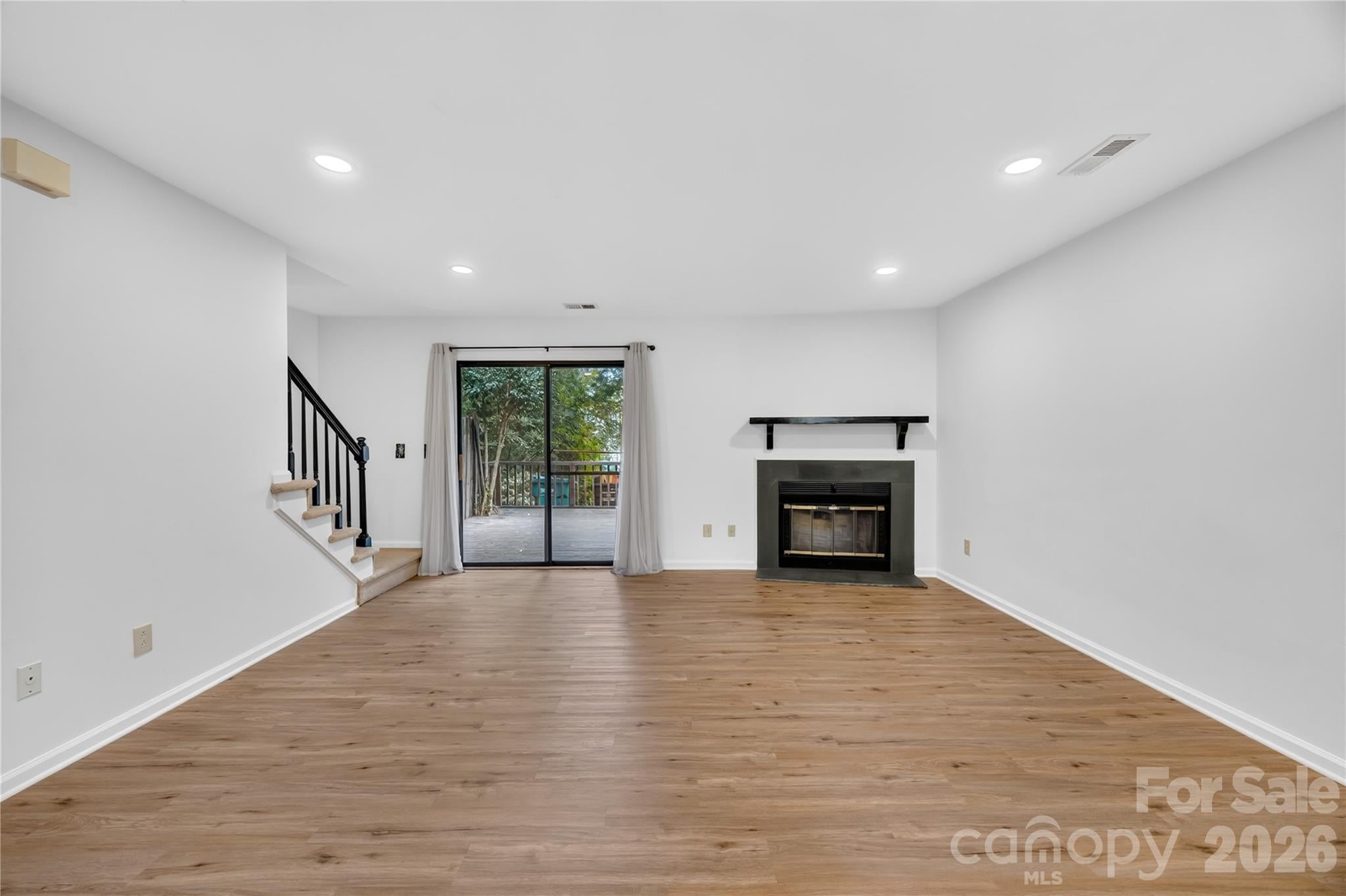 8426 Rust Wood Place