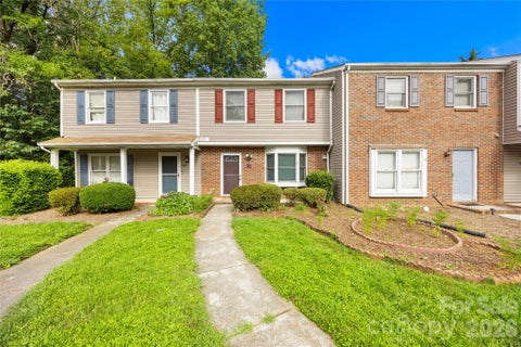 Photo of 8426 Rust Wood Place, Charlotte, NC 28227 (MLS # 4417533)