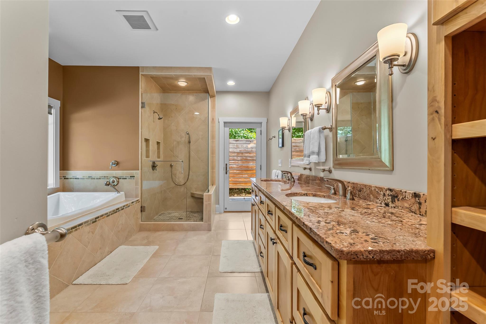 Old Wildlife Club - Residential