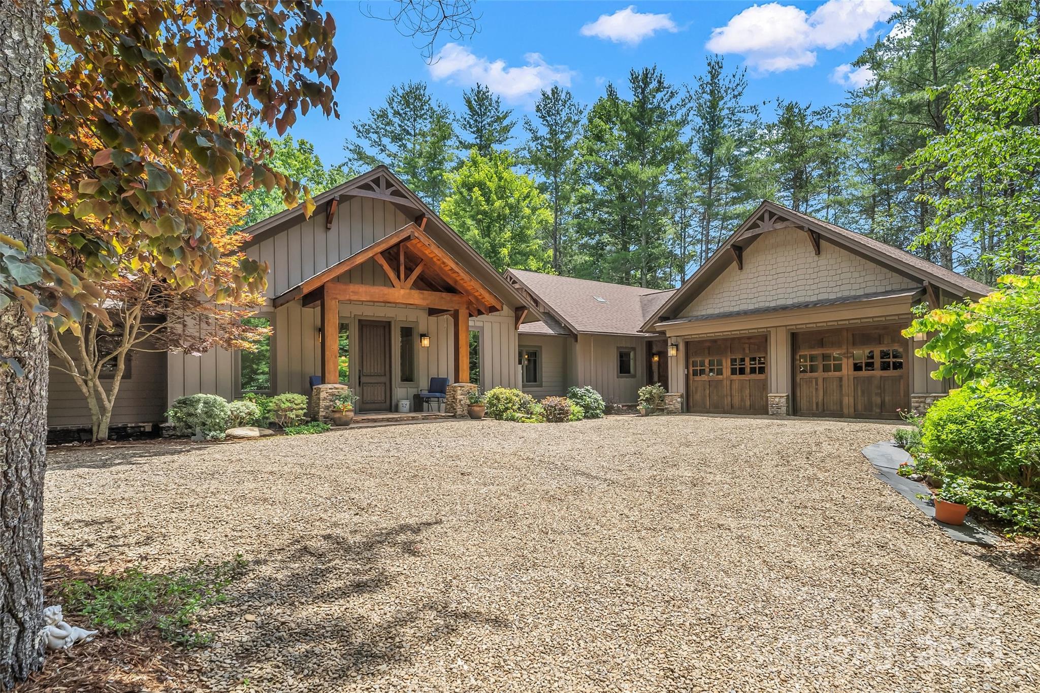 429 Turtle Head Drive