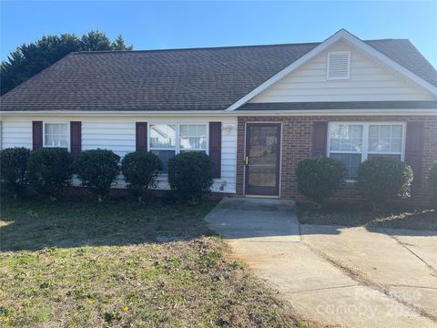 Photo of 1755 Rosewell Drive, Rock Hill, SC 29732 (MLS # 4306107)