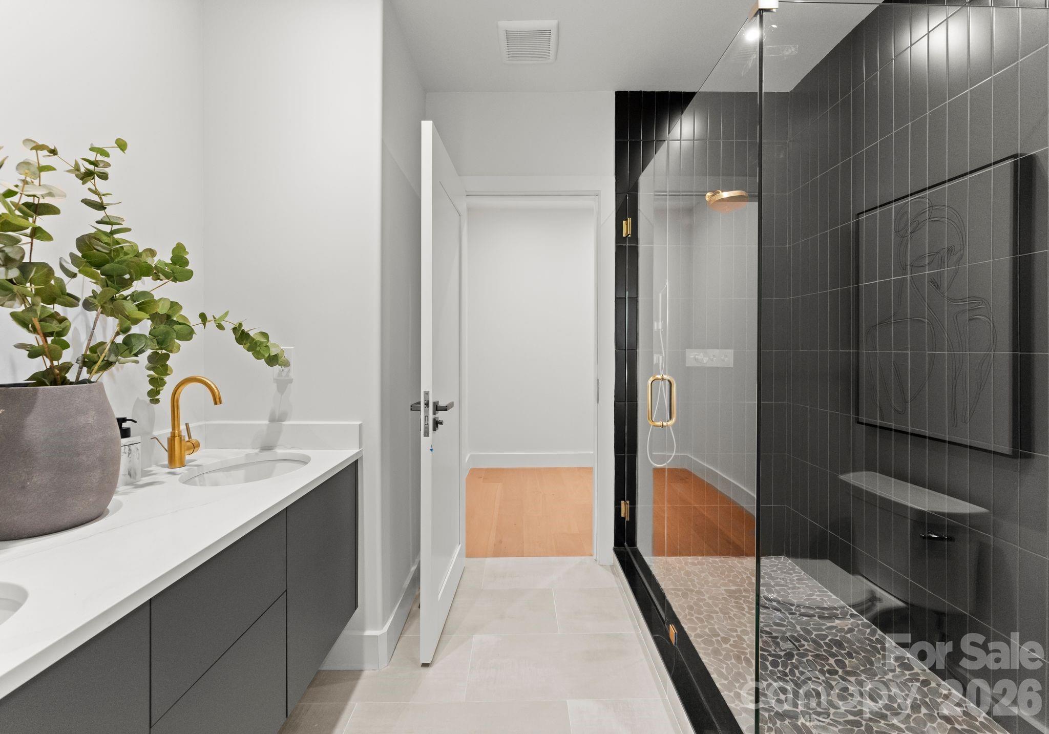 Barclay Downs - Residential