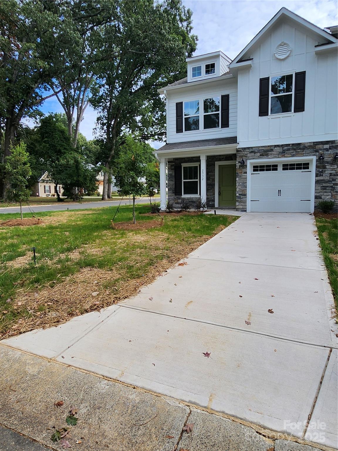 2028 Mandarin Boulevard