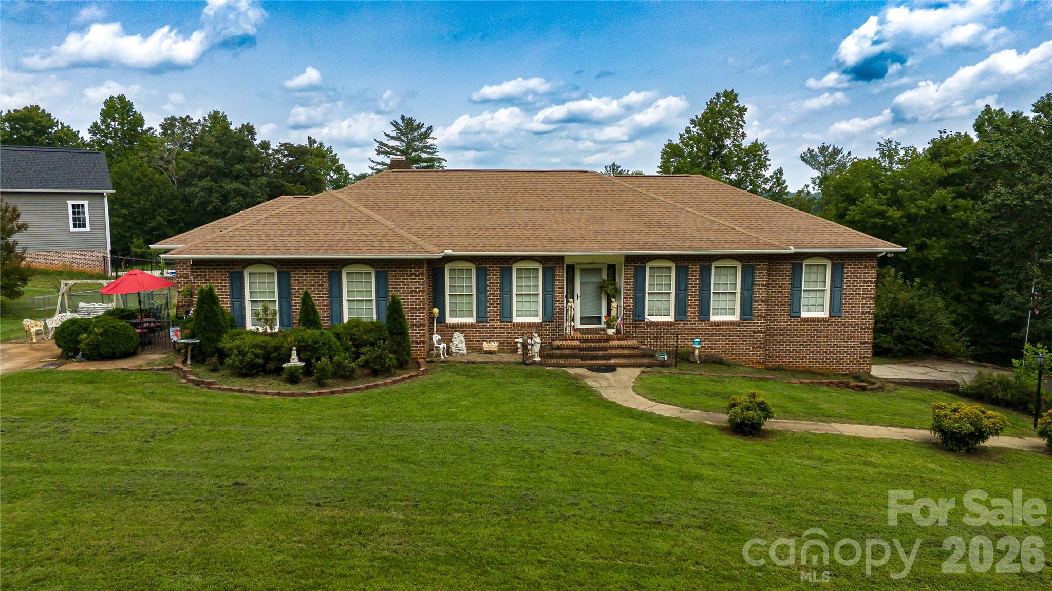 100 Oakridge Lane, Morganton, NC, 28655