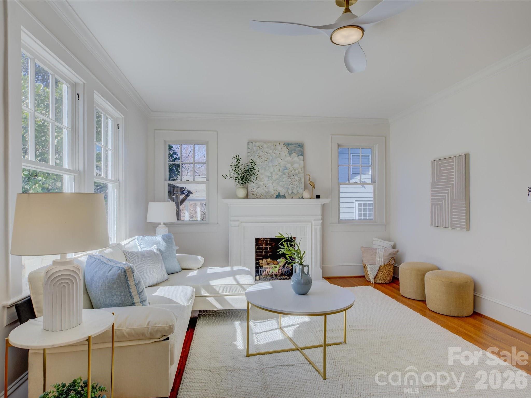 425 Rensselaer Avenue