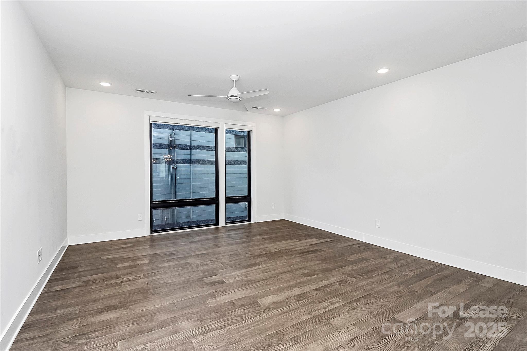 Altura Southend - Residential Lease