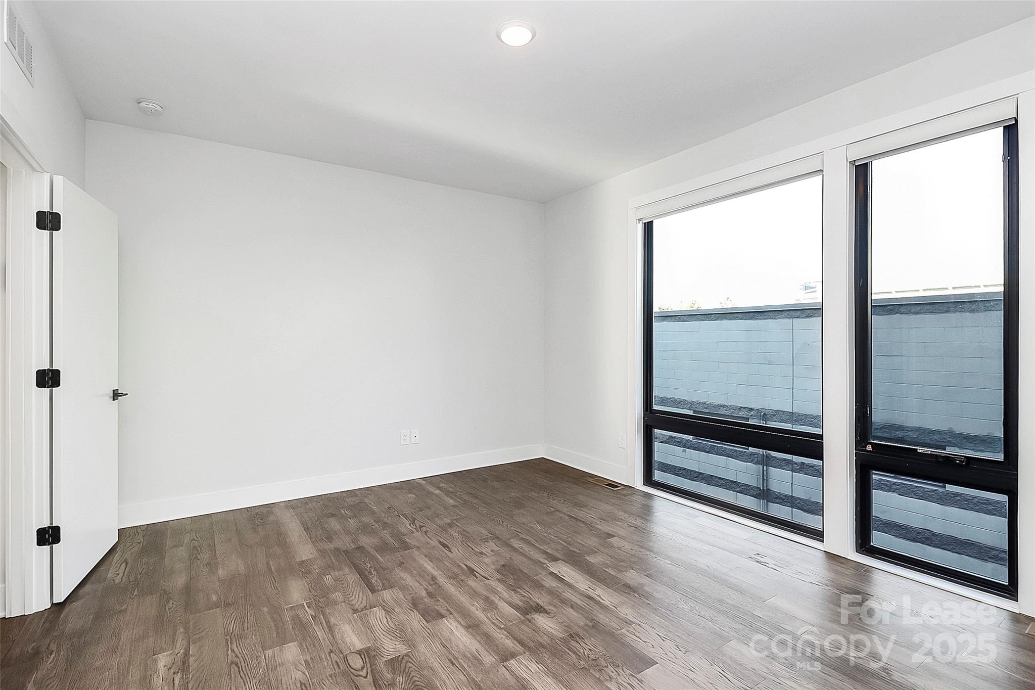 Altura Southend - Residential Lease