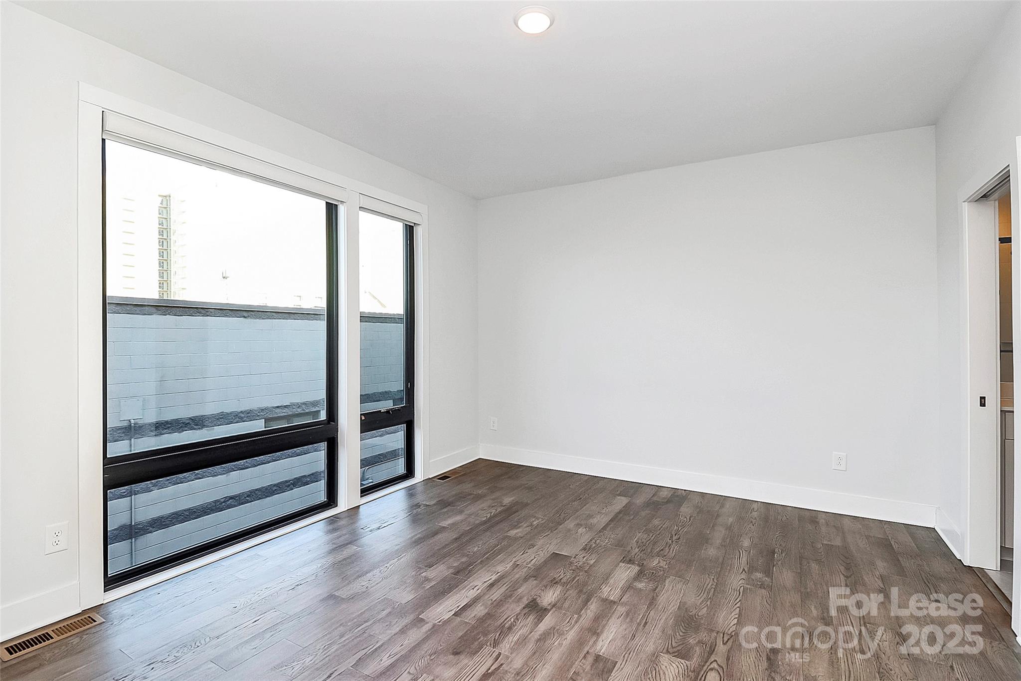 Altura Southend - Residential Lease