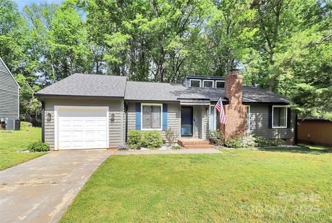 6712 Santa Maria Lane Charlotte NC 28227