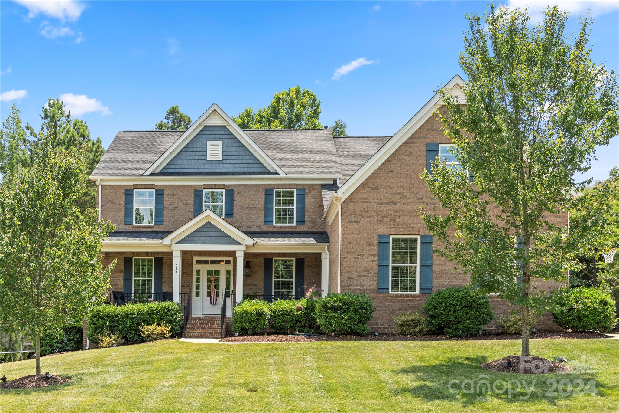 The Retreat At Sunset Ridge - Residential