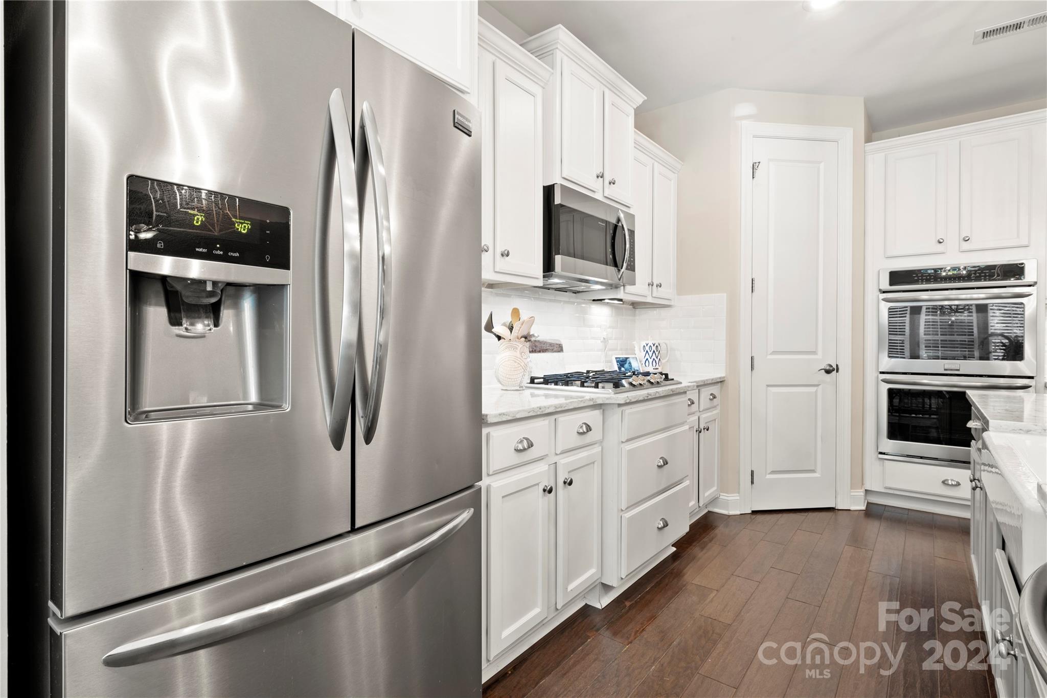 The Retreat At Sunset Ridge - Residential