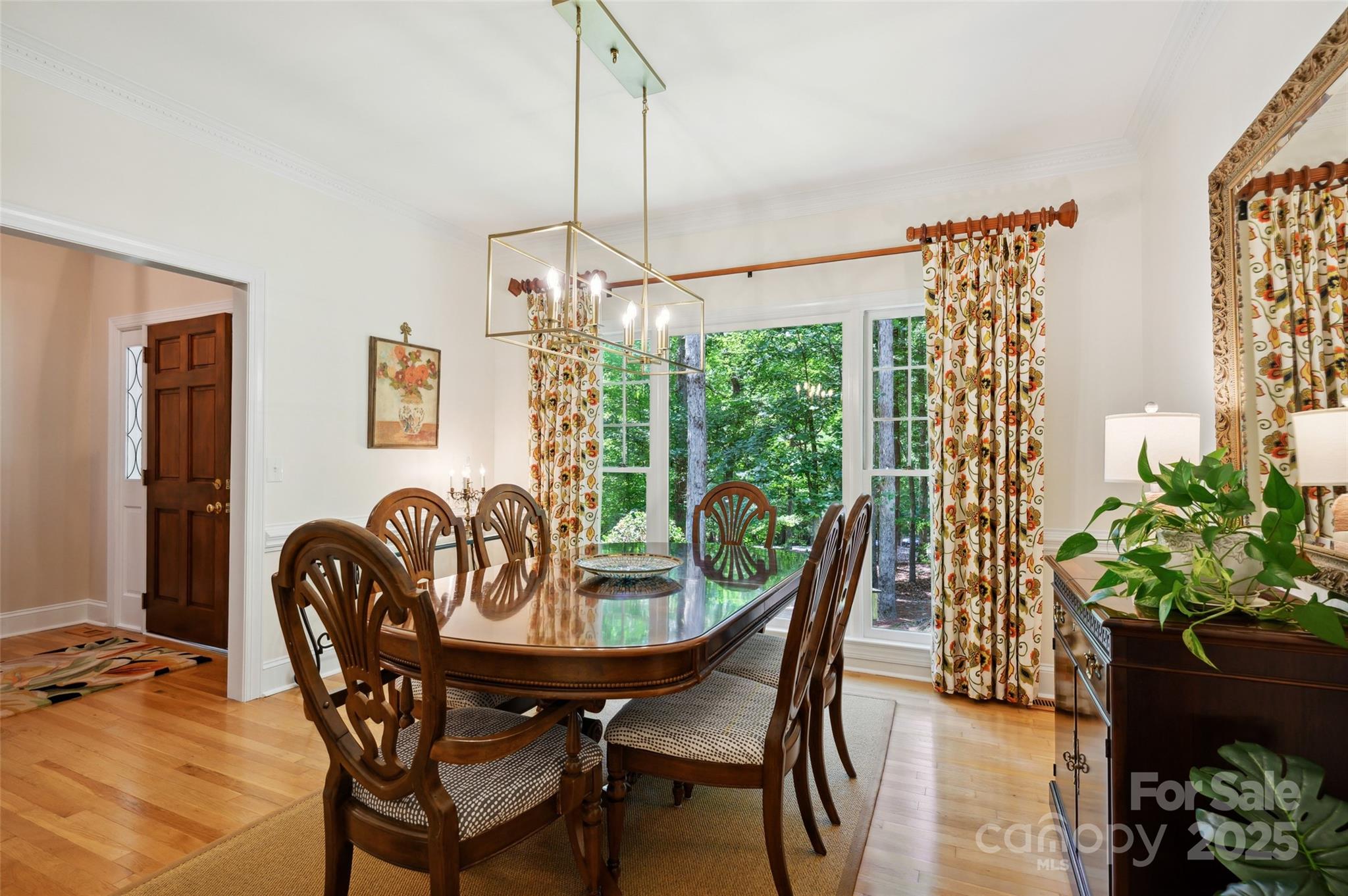 5008 Saddle Horn Trail