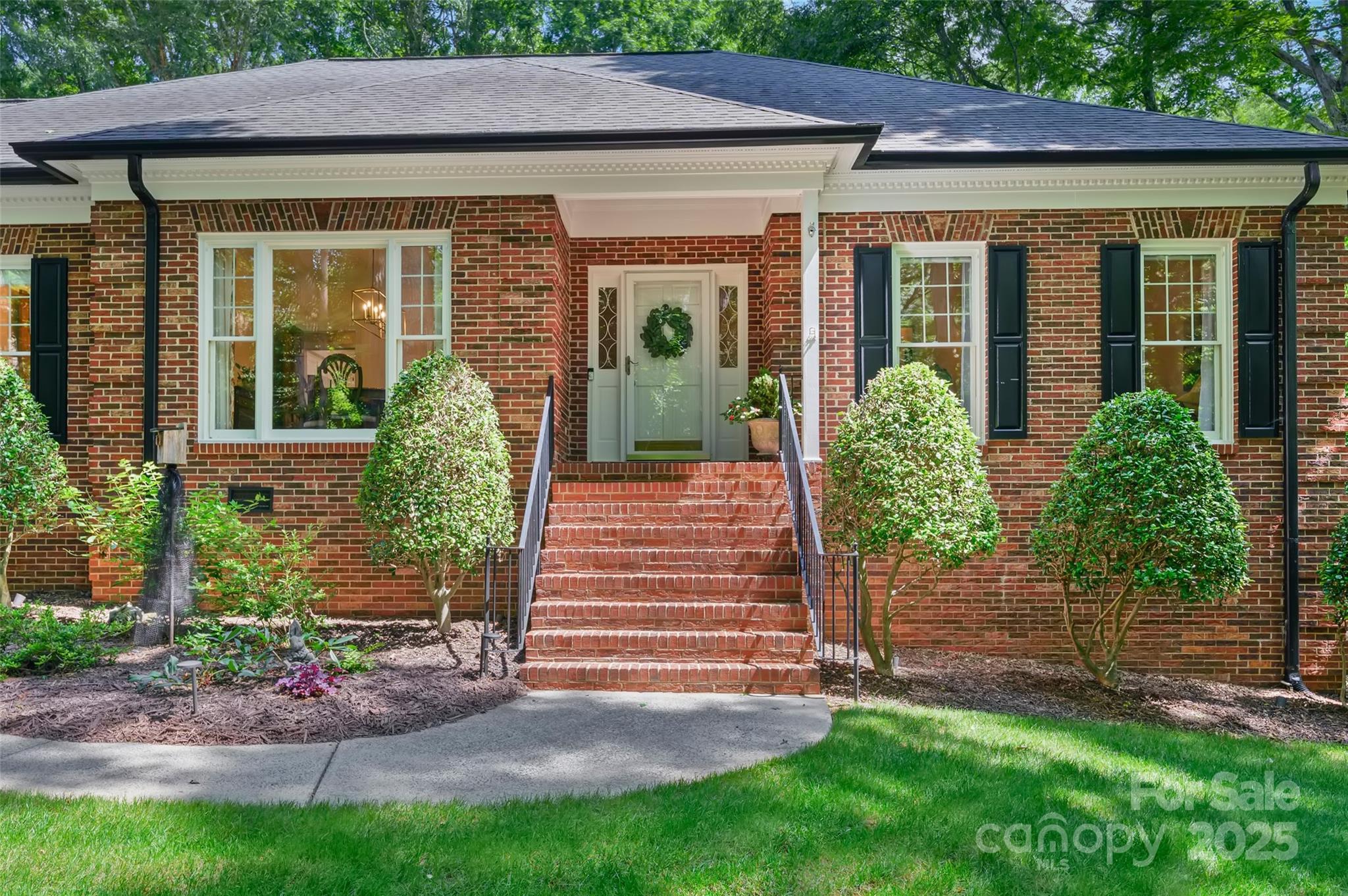 5008 Saddle Horn Trail