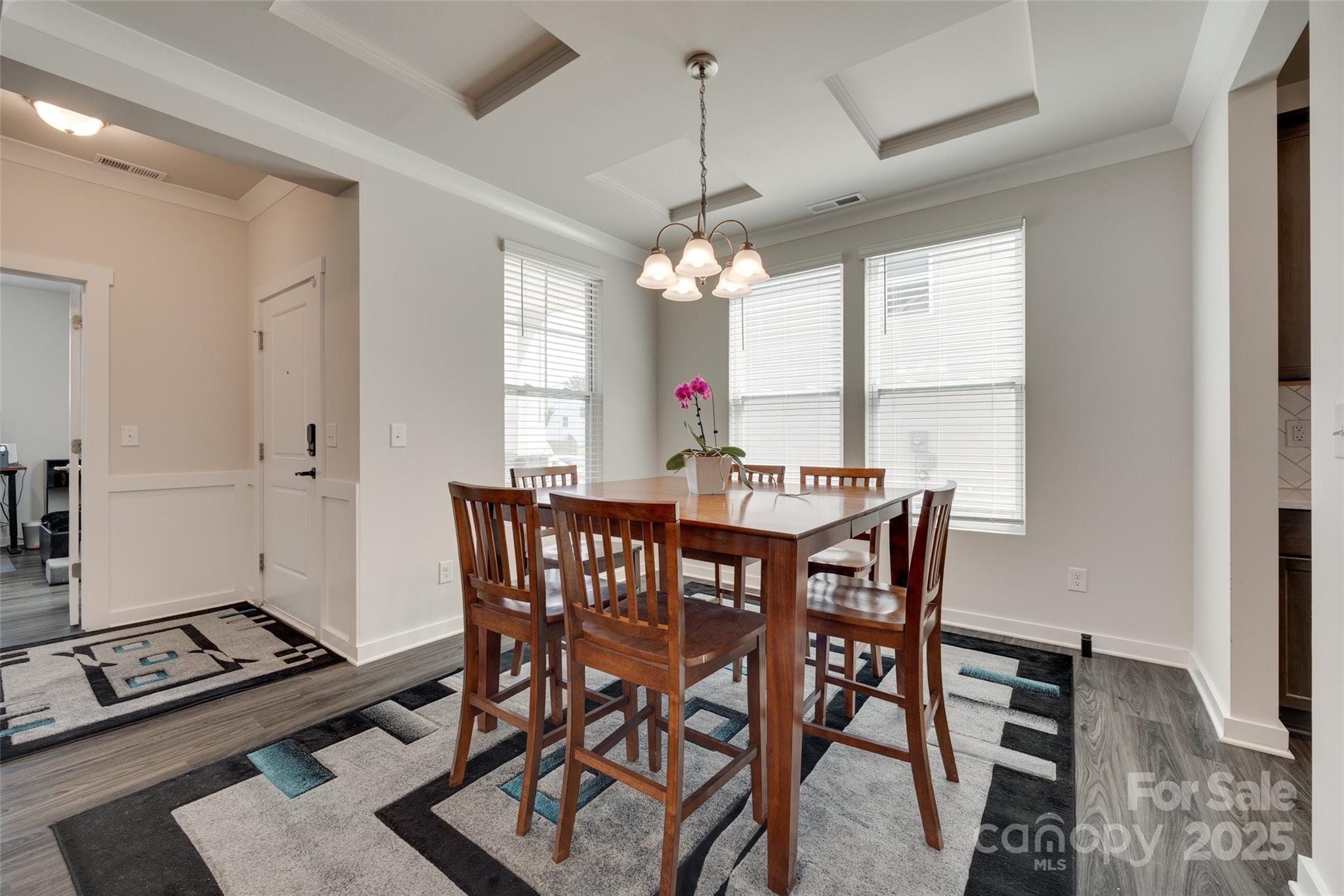 1195 Cavalier Lane