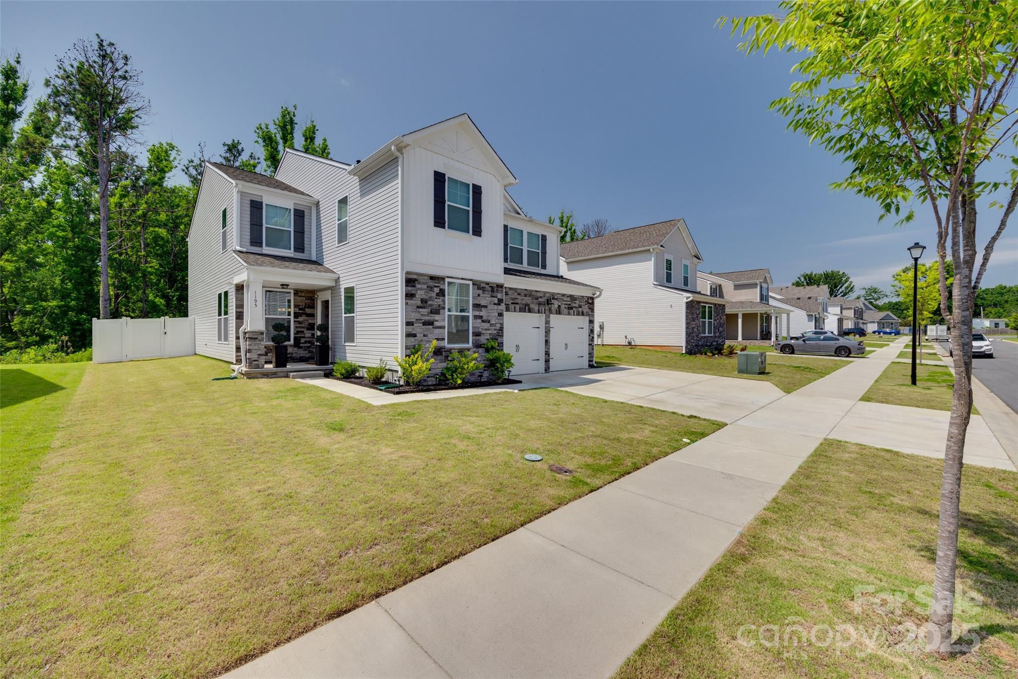 1195 Cavalier Lane