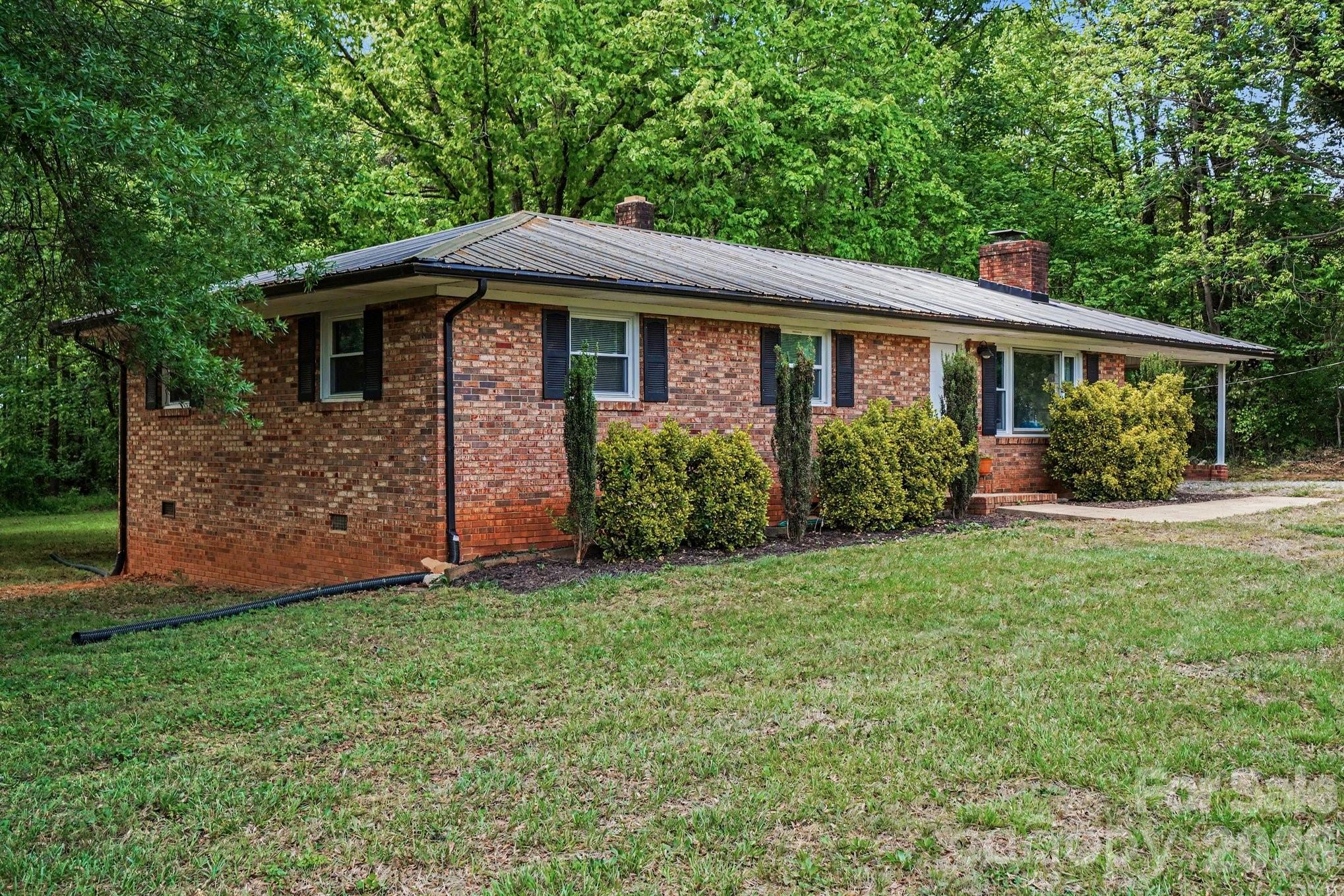 371 Sharon School Road