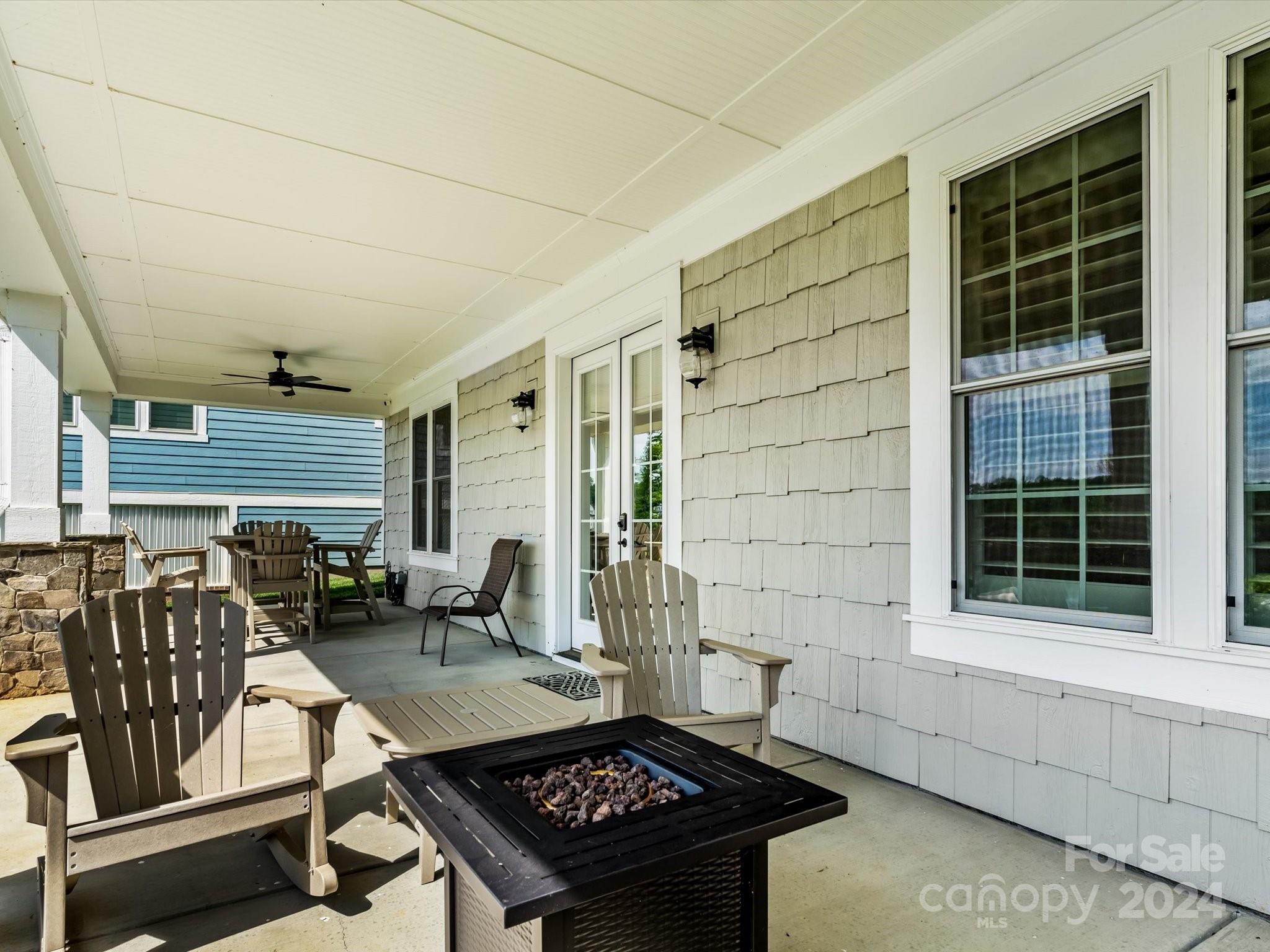 Sisters Cove - Residential