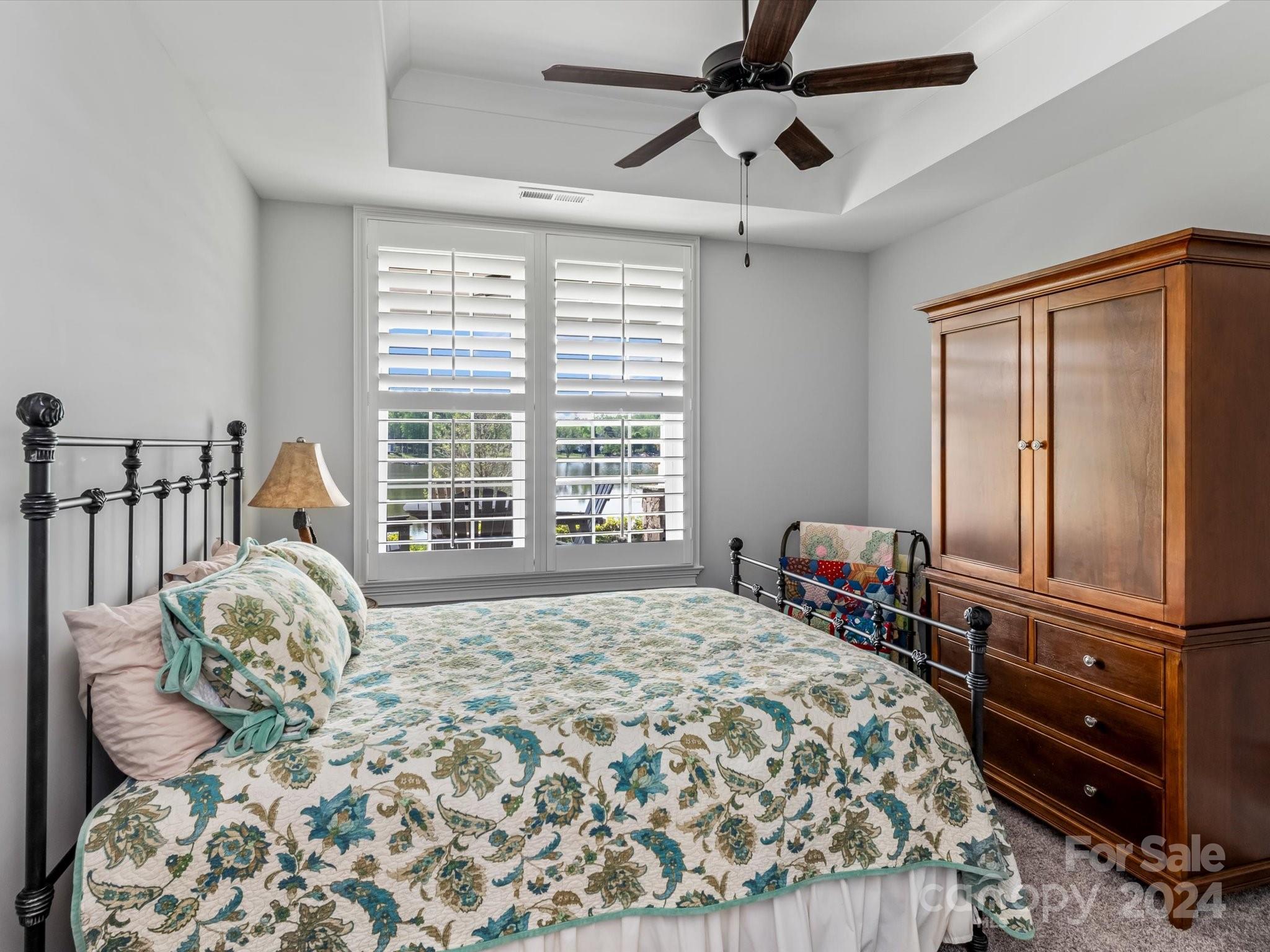 Sisters Cove - Residential