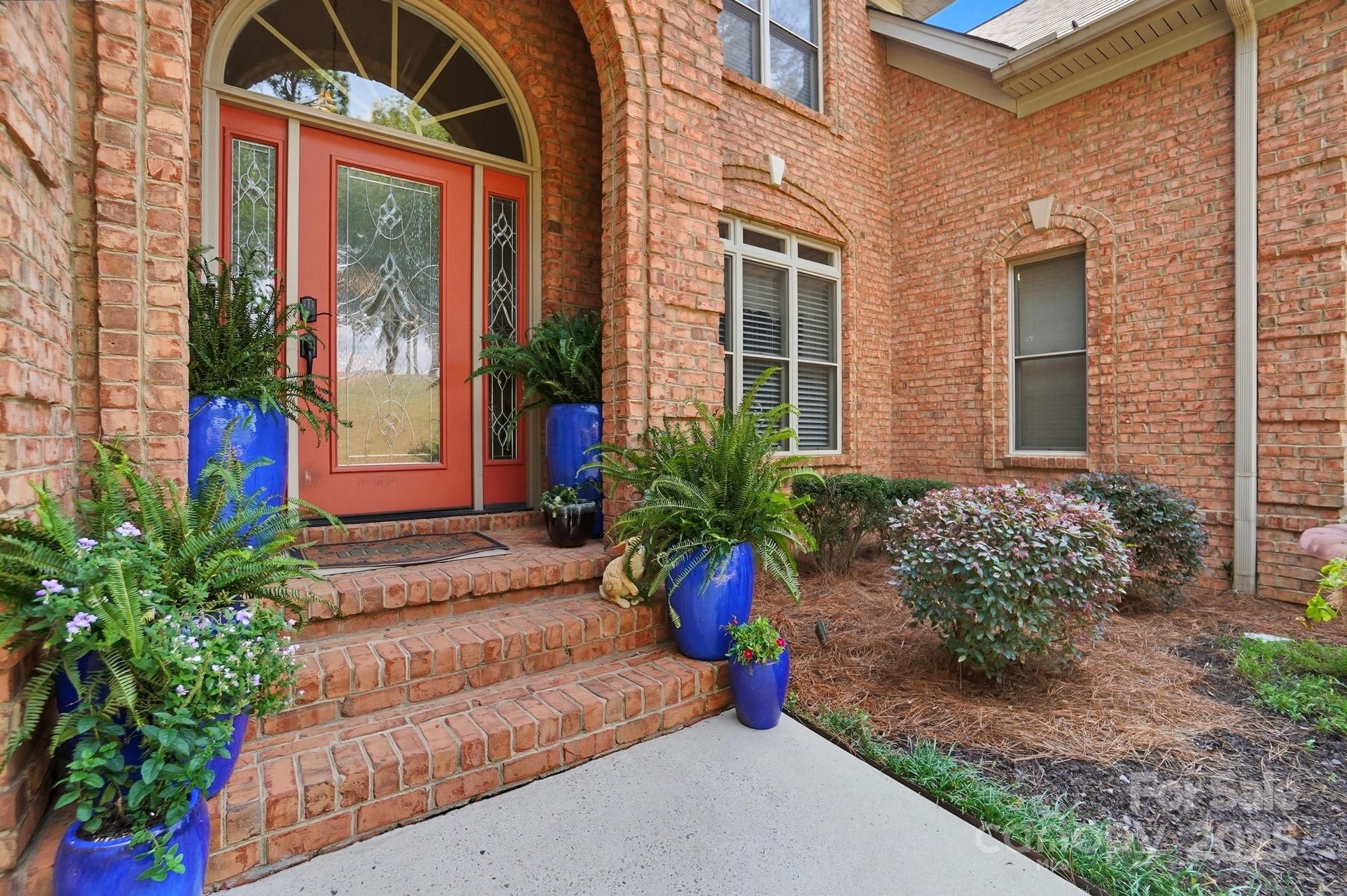 107 Nautilus Court