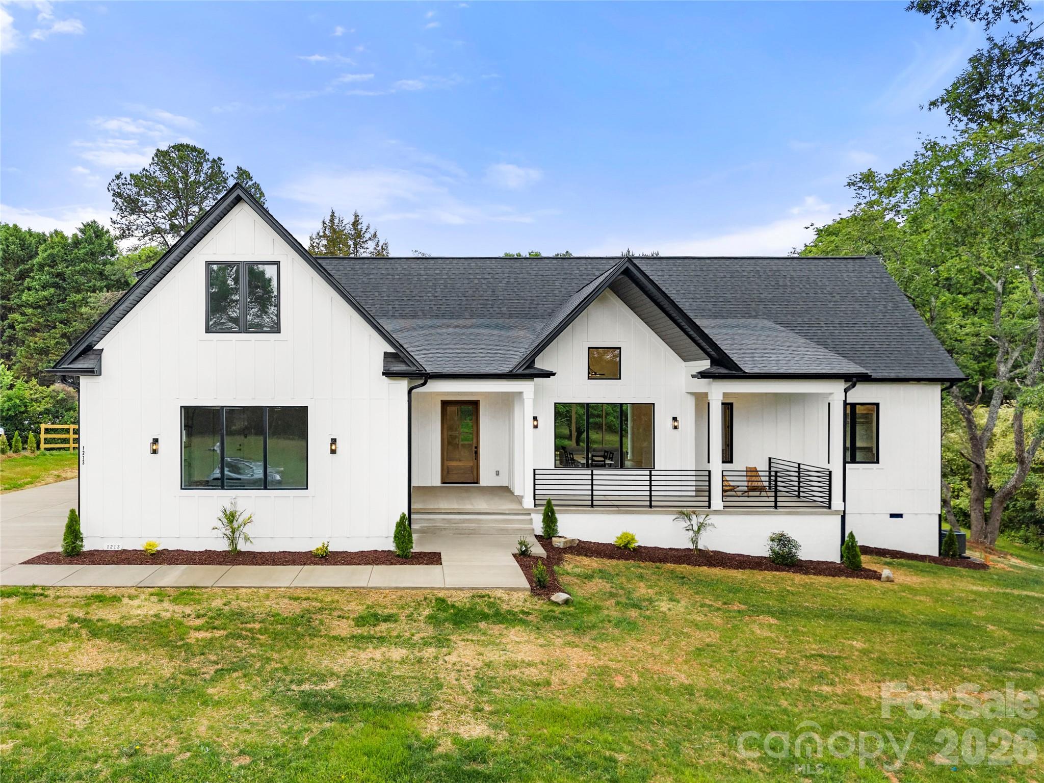 1213 Rosa Drive