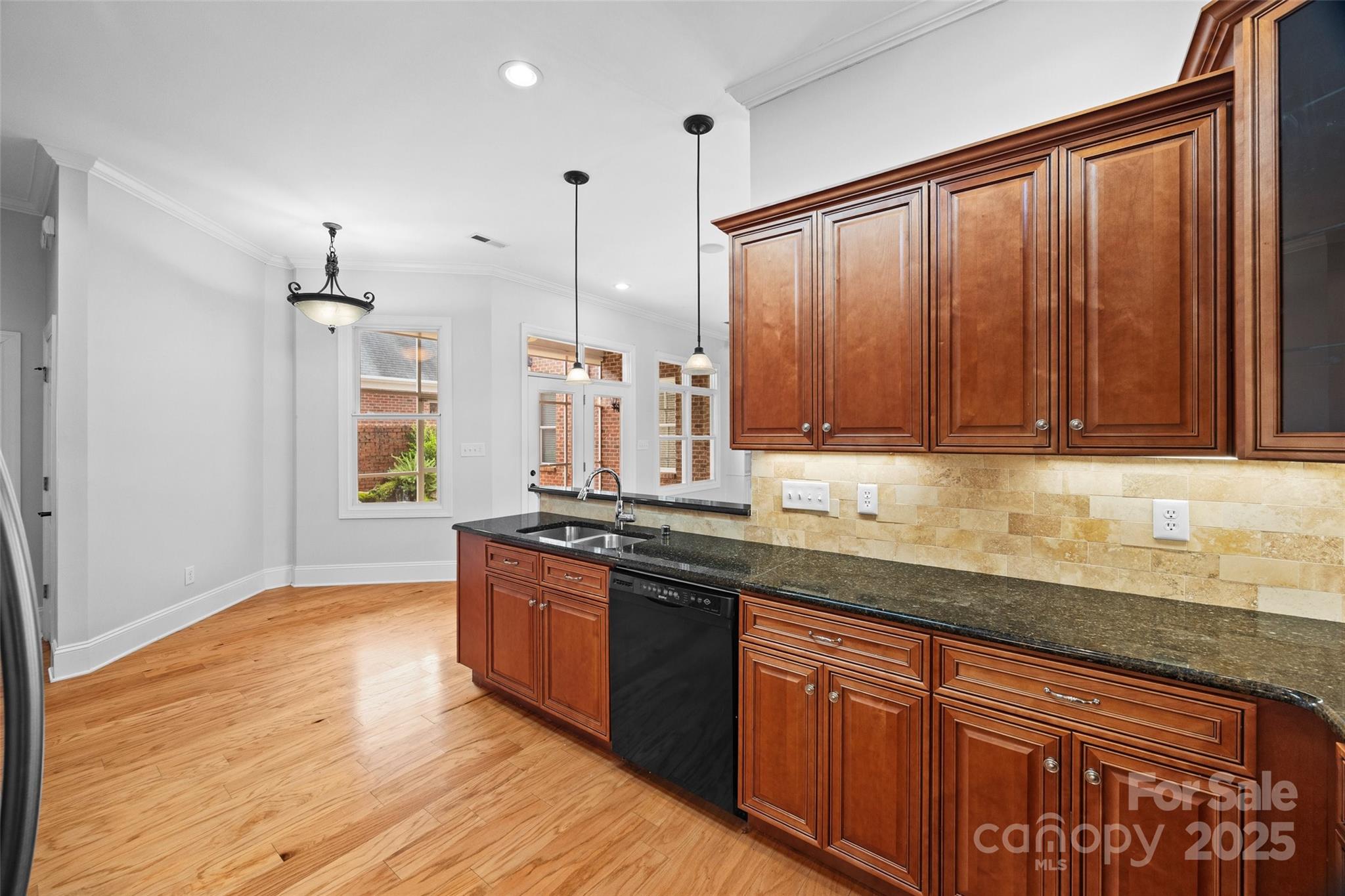 Laurel Creek - Residential