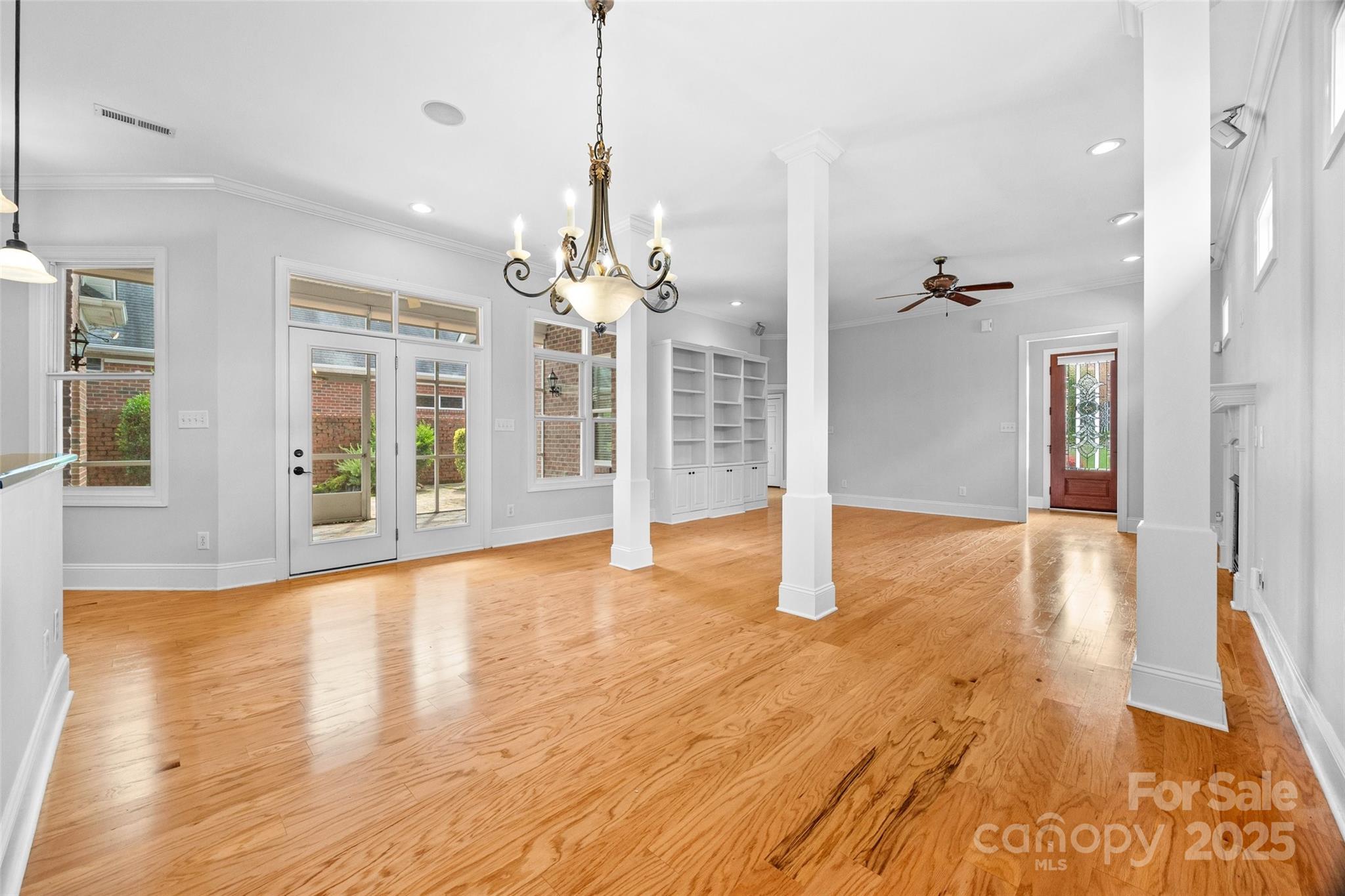 Laurel Creek - Residential