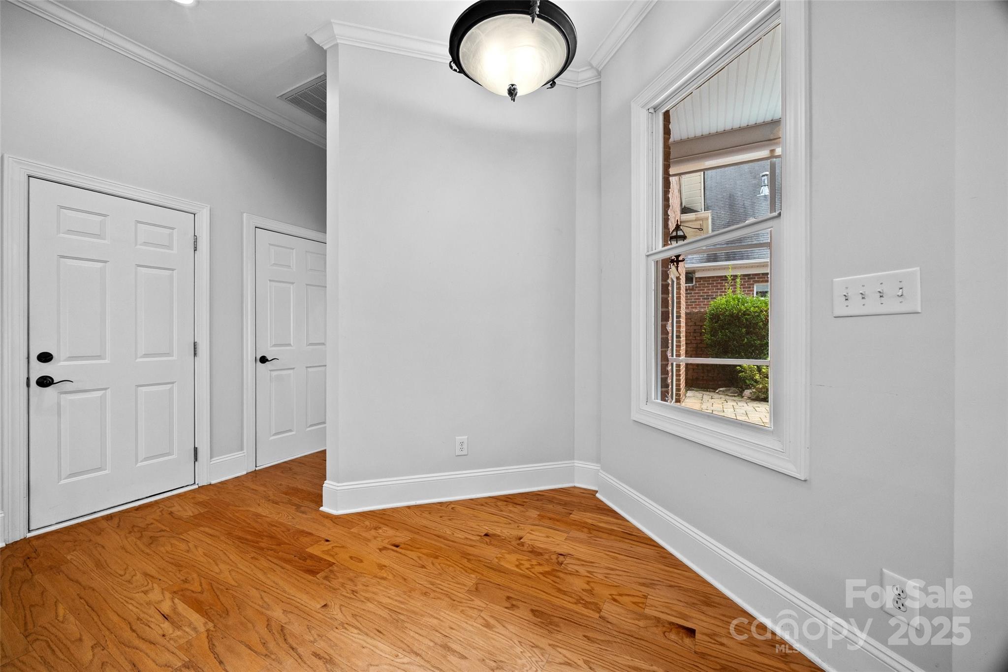 Laurel Creek - Residential