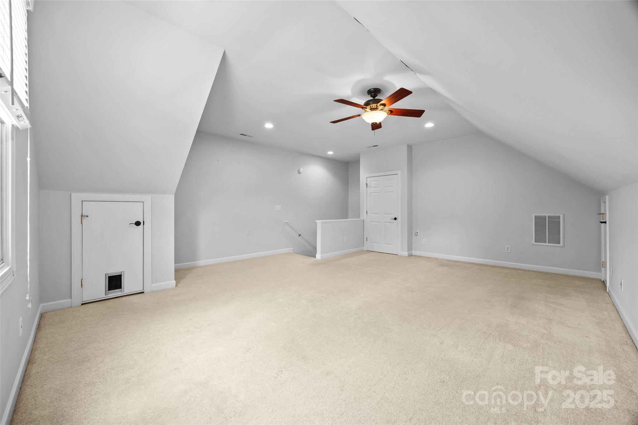 Laurel Creek - Residential