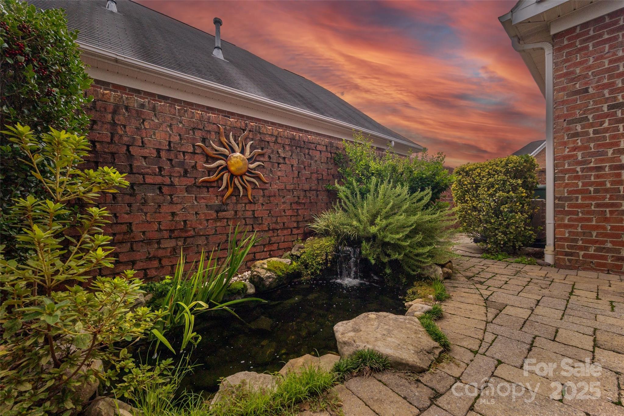 Laurel Creek - Residential