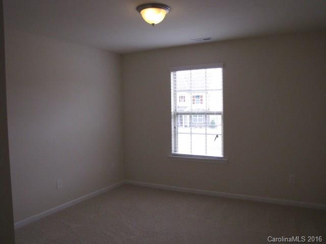 The Palisades - Residential Lease