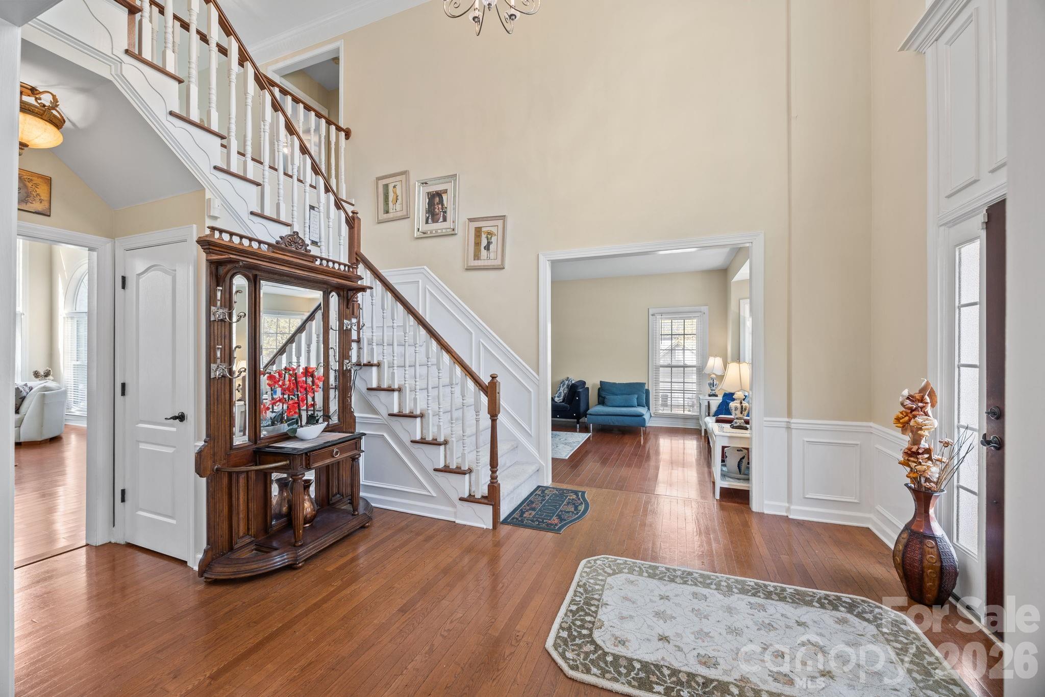 6215 Glencairn Court